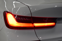 BMW 3シリーズ 320i Mｽﾎﾟｰﾂ ｺﾝﾌｫｰﾄP ｵﾌﾟｼｮﾝHUD 全周囲ｶﾒﾗ3Dﾋﾞｭｰ ﾜｲﾔﾚｽ充電 電動ﾄﾗﾝｸ ﾋｰﾀｰ付ｱﾙｶﾝﾀｰﾗｺﾝﾋﾞ ﾀｯﾁﾊﾟﾈﾙﾅﾋﾞ ｱｯﾌﾟﾙｶｰﾌﾟﾚｲ 追従ACC LEDﾍｯﾄﾞﾗｲﾄ 側面衝突&車線変更&逸脱&歩行者警告 液晶ﾒｰﾀｰ 後退ｱｼｽﾄ Pｱｼｽﾄ 2年保証