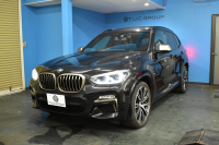 BMW X3 M40d ｾﾚｸﾄﾊﾟｯｹｰｼﾞ ﾊｲﾗｲﾝ 326馬力 ﾊﾟﾉﾗﾏｻﾝﾙｰﾌ 全席ﾋｰﾀｰ付黒革 ﾊｰﾏﾝｶｰﾄﾞﾝ ｵﾌﾟｼｮﾝ21AW 追従ACC HUD ｽﾃｱﾘﾝｸﾞｻﾎﾟｰﾄ ﾀｯﾁﾊﾟﾈﾙﾅﾋﾞTV 360度ｶﾒﾗ3Dﾋﾞｭｰ LEDﾍｯﾄﾞﾗｲﾄ 電動ﾄﾗﾝｸ ﾜｲﾔﾚｽ充電 液晶ﾒｰﾀｰ 2年保証