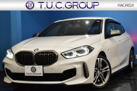 BMW 1シリーズ M135i xDrive ﾌﾙﾀｲﾑ4WD TV ｺﾝﾌｫｰﾄ&ﾅﾋﾞｹﾞｰｼｮﾝ&ｽﾄﾚｰｼﾞP Mｽﾎﾟｰﾂｼｰﾄ Mｽﾎﾟｰﾂﾌﾞﾚｰｷ 可変ｻｽ 追従ACC BMWﾗｲﾌﾞｺｯｸﾋﾟｯﾄ ﾋｰﾀｰ付ｱﾙｶﾝﾀｰﾗｽﾎﾟｰﾂｼｰﾄ ﾀｯﾁﾊﾟﾈﾙﾅﾋﾞ ｱｯﾌﾟﾙｶｰﾌﾟﾚｲ ﾍｷｻｺﾞﾅﾙLEDﾍｯﾄﾞﾗｲﾄ 電動Rｹﾞｰﾄ 2年保証