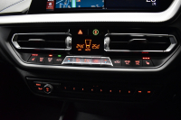 BMW 1シリーズ M135i xDrive ﾌﾙﾀｲﾑ4WD TV ｺﾝﾌｫｰﾄ&ﾅﾋﾞｹﾞｰｼｮﾝ&ｽﾄﾚｰｼﾞP Mｽﾎﾟｰﾂｼｰﾄ Mｽﾎﾟｰﾂﾌﾞﾚｰｷ 可変ｻｽ 追従ACC BMWﾗｲﾌﾞｺｯｸﾋﾟｯﾄ ﾋｰﾀｰ付ｱﾙｶﾝﾀｰﾗｽﾎﾟｰﾂｼｰﾄ ﾀｯﾁﾊﾟﾈﾙﾅﾋﾞ ｱｯﾌﾟﾙｶｰﾌﾟﾚｲ ﾍｷｻｺﾞﾅﾙLEDﾍｯﾄﾞﾗｲﾄ 電動Rｹﾞｰﾄ 2年保証