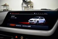 BMW 1シリーズ M135i xDrive ﾌﾙﾀｲﾑ4WD TV ｺﾝﾌｫｰﾄ&ﾅﾋﾞｹﾞｰｼｮﾝ&ｽﾄﾚｰｼﾞP Mｽﾎﾟｰﾂｼｰﾄ Mｽﾎﾟｰﾂﾌﾞﾚｰｷ 可変ｻｽ 追従ACC BMWﾗｲﾌﾞｺｯｸﾋﾟｯﾄ ﾋｰﾀｰ付ｱﾙｶﾝﾀｰﾗｽﾎﾟｰﾂｼｰﾄ ﾀｯﾁﾊﾟﾈﾙﾅﾋﾞ ｱｯﾌﾟﾙｶｰﾌﾟﾚｲ ﾍｷｻｺﾞﾅﾙLEDﾍｯﾄﾞﾗｲﾄ 電動Rｹﾞｰﾄ 2年保証