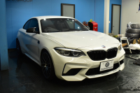 BMW Mシリーズ M2 ｺﾝﾍﾟﾃｨｼｮﾝ MDCT 7速DCT LCI後期 ｺﾝﾍﾟﾃｨｼｮﾝ専用410馬力ｴﾝｼﾞﾝ  Mﾊﾟﾌｫ車高調 ﾍｷｻｺﾞﾅﾙLEDﾍｯﾄﾞﾗｲﾄ&ﾃｰﾙ ﾋｰﾀｰ付黒革 harman/kardon ﾀｯﾁﾊﾟﾈﾙHDDﾅﾋﾞBｶﾒﾗ 専用19AW 車線逸脱&歩行者警告 衝突軽減ﾌﾞﾚｰｷ ｶｰﾎﾞﾝｲﾝﾃﾘｱ Mｼｰﾄﾍﾞﾙﾄ  2年保証